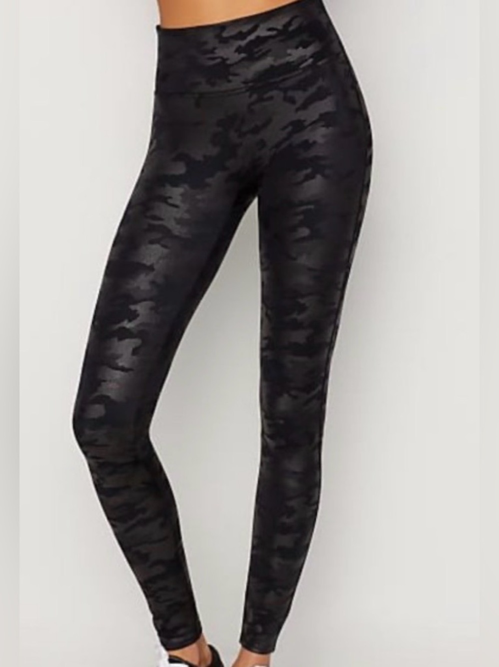 🖤SPANX Black Camo High-Waist Leggings🖤